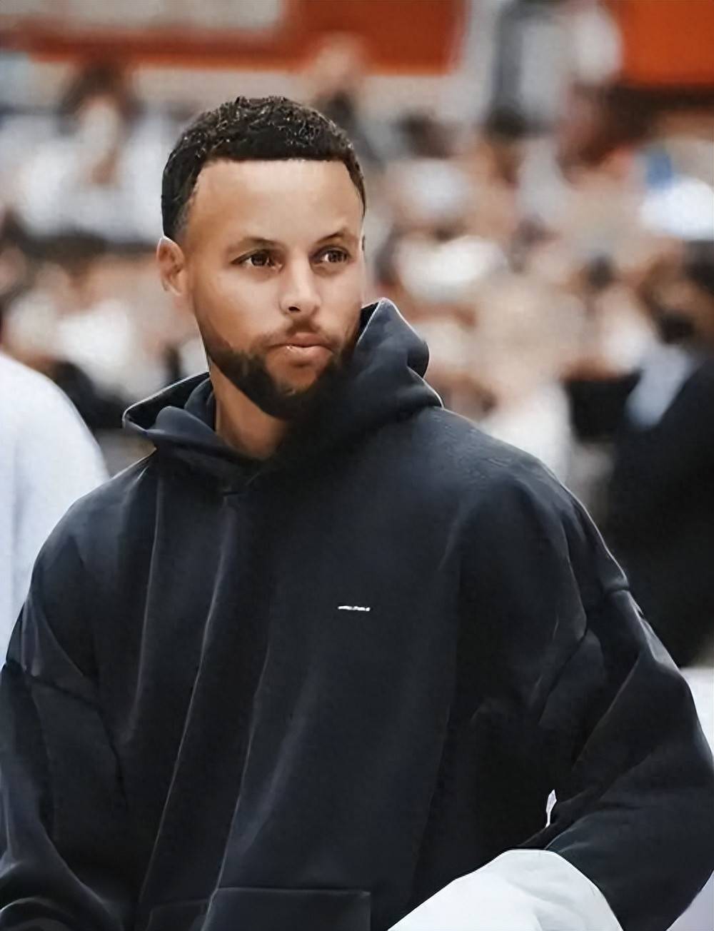 而选择来自 而选择来自