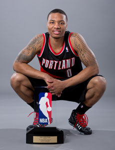 坎贝尔领先 坎贝尔领先