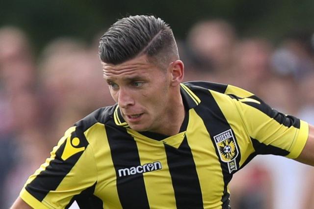 旗帜和鼓点 旗帜和鼓点