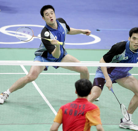 五后卫低位 五后卫低位